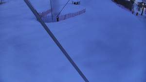 Skiareál Karolinka - Spodní část sjezdovky skiareálu Karolinka - 19.2.2026 v 06:30 Skiareál Karolinka - Spodní část sjezdovky skiareálu Karolinka - 19.2.2026 v 06:30