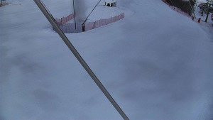 Skiareál Karolinka - Spodní část sjezdovky skiareálu Karolinka - 19.2.2026 v 07:45 Skiareál Karolinka - Spodní část sjezdovky skiareálu Karolinka - 19.2.2026 v 07:45