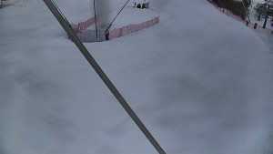 Skiareál Karolinka - Spodní část sjezdovky skiareálu Karolinka - 19.2.2026 v 08:15 Skiareál Karolinka - Spodní část sjezdovky skiareálu Karolinka - 19.2.2026 v 08:15