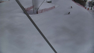 Skiareál Karolinka - Spodní část sjezdovky skiareálu Karolinka - 19.2.2026 v 09:00 Skiareál Karolinka - Spodní část sjezdovky skiareálu Karolinka - 19.2.2026 v 09:00