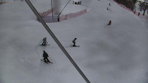 Skiareál Karolinka - Spodní část sjezdovky skiareálu Karolinka - 19.2.2026 v 10:16 Skiareál Karolinka - Spodní část sjezdovky skiareálu Karolinka - 19.2.2026 v 10:16