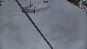 Skiareál Karolinka - Spodní část sjezdovky skiareálu Karolinka - 19.2.2026 v 12:30 Skiareál Karolinka - Spodní část sjezdovky skiareálu Karolinka - 19.2.2026 v 12:30