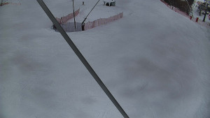 Skiareál Karolinka - Spodní část sjezdovky skiareálu Karolinka - 19.2.2026 v 13:00 Skiareál Karolinka - Spodní část sjezdovky skiareálu Karolinka - 19.2.2026 v 13:00