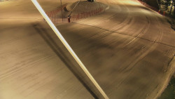 Spodní část sjezdovky skiareálu Karolinka