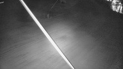 Spodní část sjezdovky skiareálu Karolinka