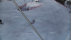 Spodní část sjezdovky skiareálu Karolinka