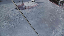 Spodní část sjezdovky skiareálu Karolinka