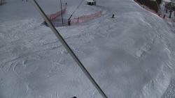Spodní část sjezdovky skiareálu Karolinka
