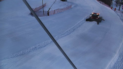 Spodní část sjezdovky skiareálu Karolinka