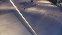 Spodní část sjezdovky skiareálu Karolinka