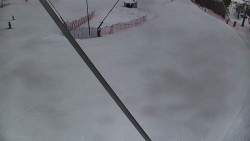 Spodní část sjezdovky skiareálu Karolinka