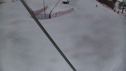 Spodní část sjezdovky skiareálu Karolinka