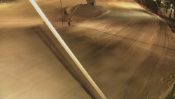 Spodní část sjezdovky skiareálu Karolinka