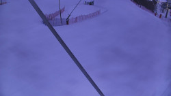 Spodní část sjezdovky skiareálu Karolinka