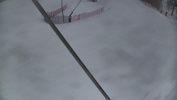 Spodní část sjezdovky skiareálu Karolinka