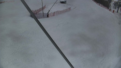 Spodní část sjezdovky skiareálu Karolinka