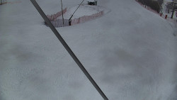 Spodní část sjezdovky skiareálu Karolinka