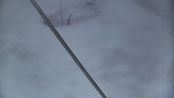 Spodní část sjezdovky skiareálu Karolinka