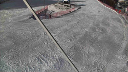 Spodní část sjezdovky skiareálu Karolinka