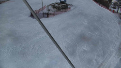 Spodní část sjezdovky skiareálu Karolinka