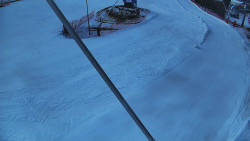 Spodní část sjezdovky skiareálu Karolinka