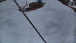 Spodní část sjezdovky skiareálu Karolinka