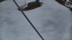 Spodní část sjezdovky skiareálu Karolinka