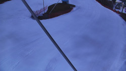 Spodní část sjezdovky skiareálu Karolinka