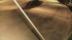 Spodní část sjezdovky skiareálu Karolinka