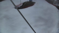 Spodní část sjezdovky skiareálu Karolinka