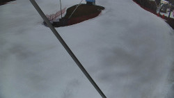 Spodní část sjezdovky skiareálu Karolinka