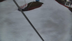 Spodní část sjezdovky skiareálu Karolinka