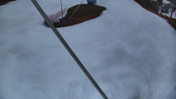 Spodní část sjezdovky skiareálu Karolinka