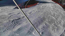 Spodní část sjezdovky skiareálu Karolinka