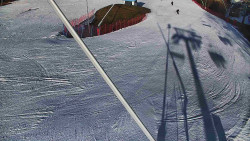 Spodní část sjezdovky skiareálu Karolinka