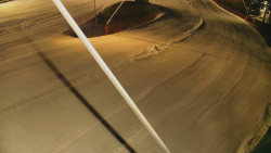 Spodní část sjezdovky skiareálu Karolinka