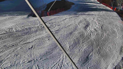 Spodní část sjezdovky skiareálu Karolinka