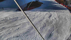 Spodní část sjezdovky skiareálu Karolinka