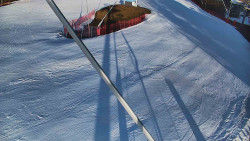 Spodní část sjezdovky skiareálu Karolinka