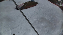 Spodní část sjezdovky skiareálu Karolinka