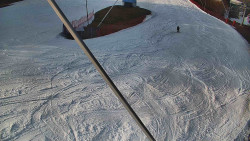 Spodní část sjezdovky skiareálu Karolinka