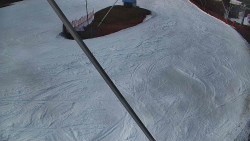 Spodní část sjezdovky skiareálu Karolinka