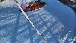 Spodní část sjezdovky skiareálu Karolinka