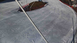 Spodní část sjezdovky skiareálu Karolinka