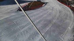 Spodní část sjezdovky skiareálu Karolinka