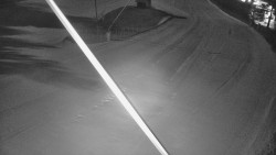 Spodní část sjezdovky skiareálu Karolinka