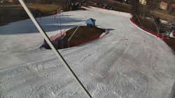 Spodní část sjezdovky skiareálu Karolinka