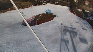 Skiareál Karolinka - Spodní část sjezdovky skiareálu Karolinka - 4.3.2026 v 10:30 Skiareál Karolinka - Spodní část sjezdovky skiareálu Karolinka - 4.3.2026 v 10:30