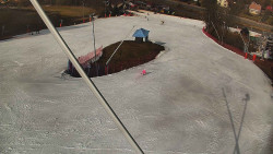 Spodní část sjezdovky skiareálu Karolinka