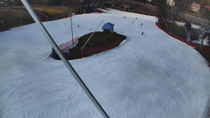 Skiareál Karolinka - Spodní část sjezdovky skiareálu Karolinka - 4.3.2026 v 13:45 Skiareál Karolinka - Spodní část sjezdovky skiareálu Karolinka - 4.3.2026 v 13:45